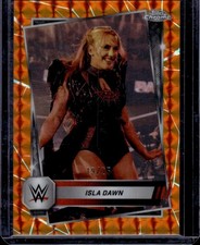 2025 Topps Chrome WWE Isla Dawn #64 Orange Geometric Refractor /25 SP