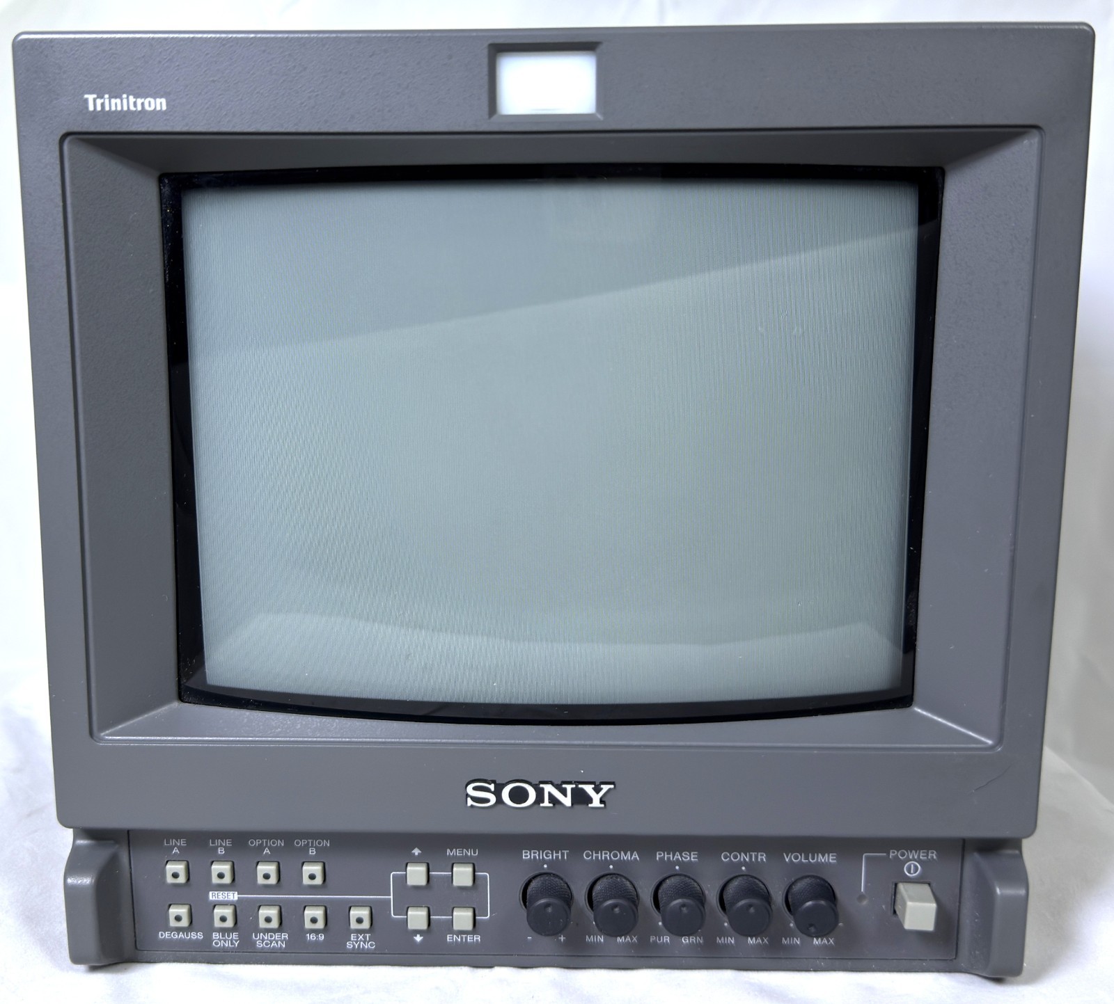 Sony Trinitron 8" PVM-9L2 RGB Color Video CRT Field Monitor -Tested see Video