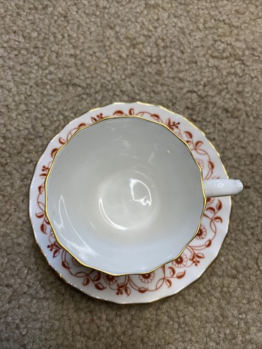 Vintage Royal Crown Derby Bone China Tea Cup & Saucer - Picture 3 of 8