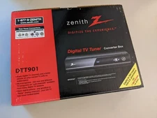 Zenith DTT901 Digital TV Tuner CONVERTER BOX with Remote & Cables Included