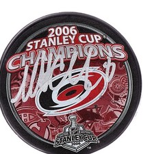 MATT CULLEN CAROLINA HURRICANES 2006 CUP CHAMP SIGNED AUTOGRAPHED LOGO PUCK COA
