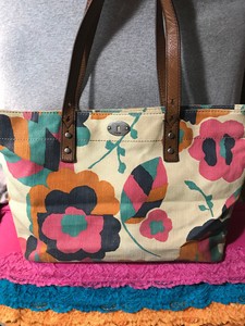 fossil floral tote