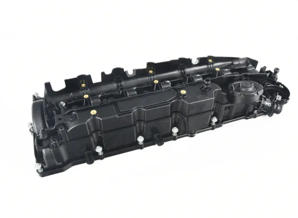 BMW X5 F15, F85 Cylinder Head Cover 11128578811 8578811 NEW  