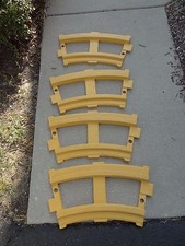 Peg Perego Adventure Santa Fe Locomotive Train Railroad 4 Curved Tracks Ride On
