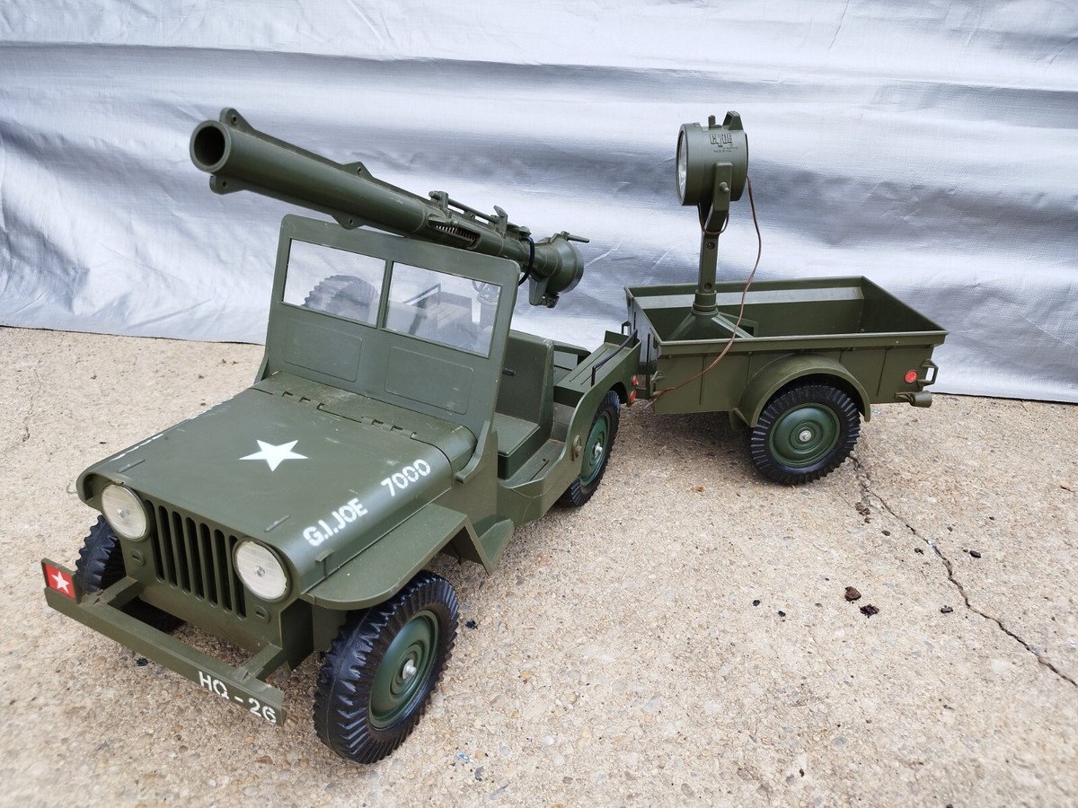 Vintage 1960s Hasbro GI JOE Official Jeep 7000 and Trailer