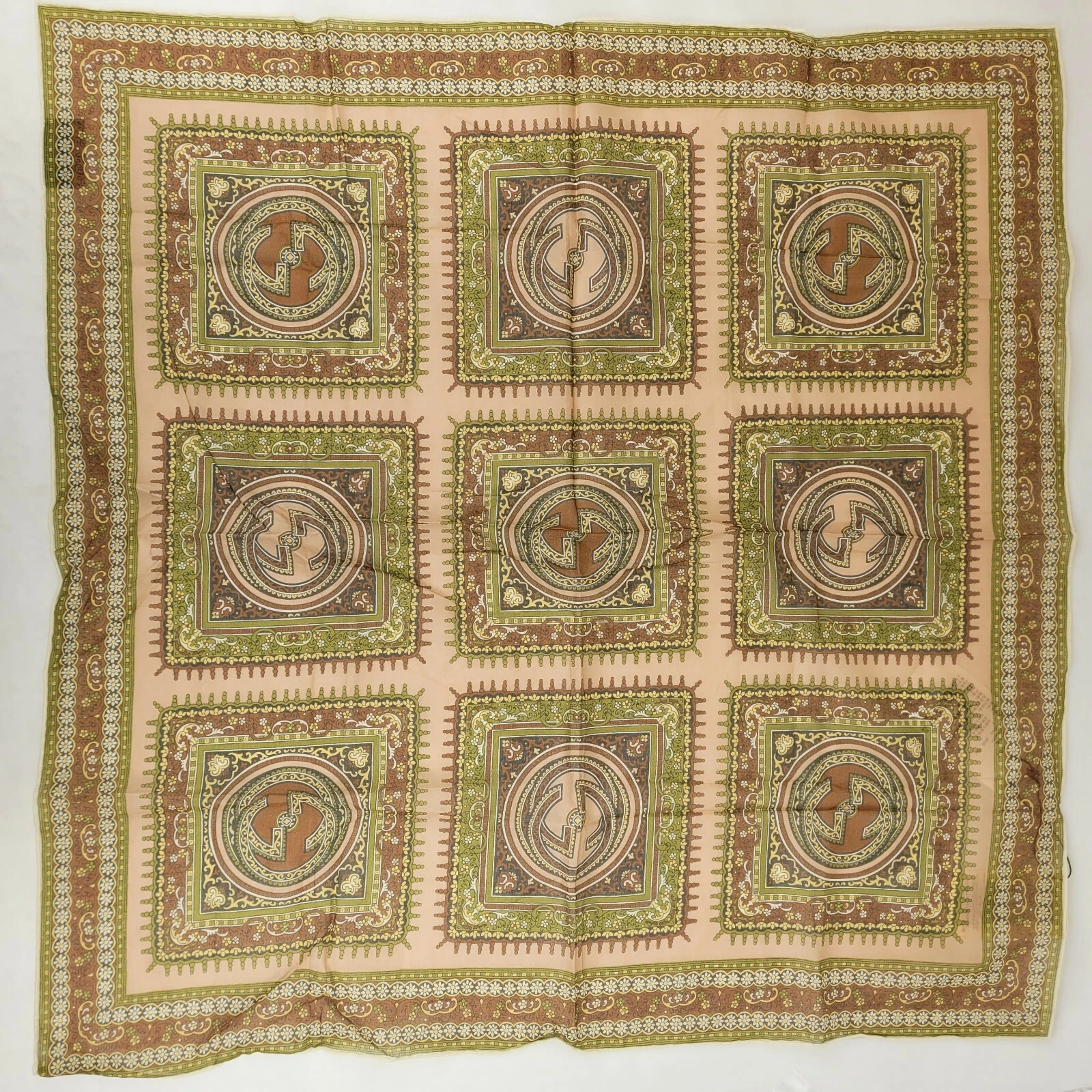 Foulard homme en coton marron Gucci avec imprimé G verrouillé 597302 9964 N