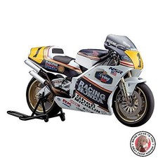 NEW 1/12 Scale Honda NSR500 1989 WGP500 Champion Plastic Model Kit BK4