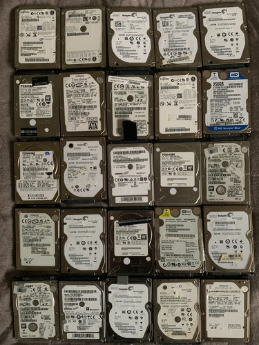 25 St gebrauchte Festplatten SATA Konvolut (54)