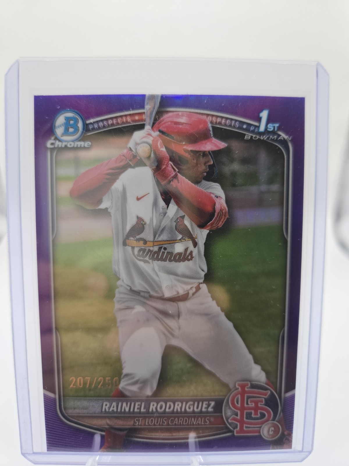 2025 BOWMAN CHROME RAINIEL RODRIGUEZ 1ST PROSPECT PURPLE REFRACTOR /250 RC