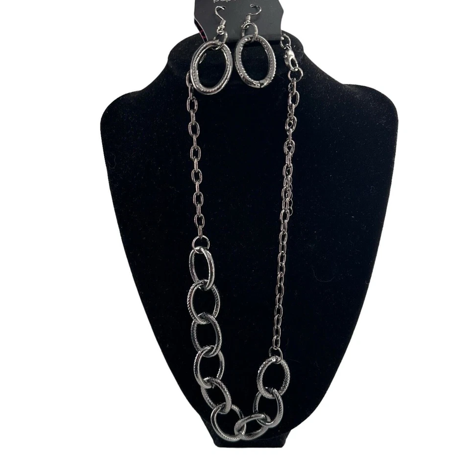 Collar Paparazzi Declaración Cadena Plata Eslabones Pendientes Festival Gitano Boho Rock Foto 2 de 4