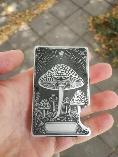 Engraved RFID Wallet Money Clip Slim Aluminium Card Holder Mushroom Design
