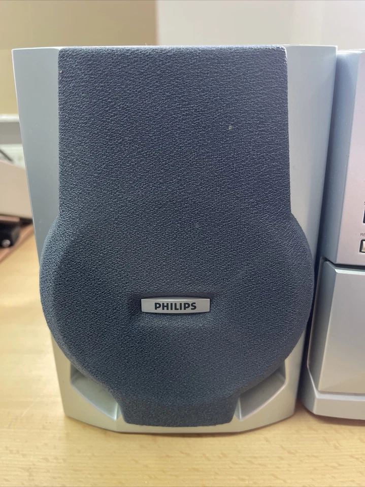 PHILIPS MC148/22 HiFi Anlage Kompaktanlage CD CD-RW MP3/WMA-CD Kassette Tuner - Bild 2 von 4