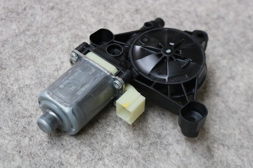 VW Golf 7 Audi Seat Skoda Fensterhebermotor 5Q0959801B vorne Fensterheber A3 8V