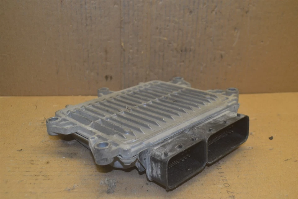 2011-13 Dodge RAM 3500 Cab Def Control Brain Box P05150527AH módulo 412-2C4 - Imagem 3 de 3