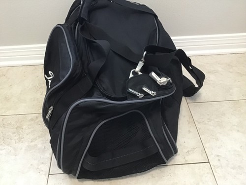 Bolsa de viaje Titleist Golf con compartimento para zapatos ventilado también - Imagen 3 de 5