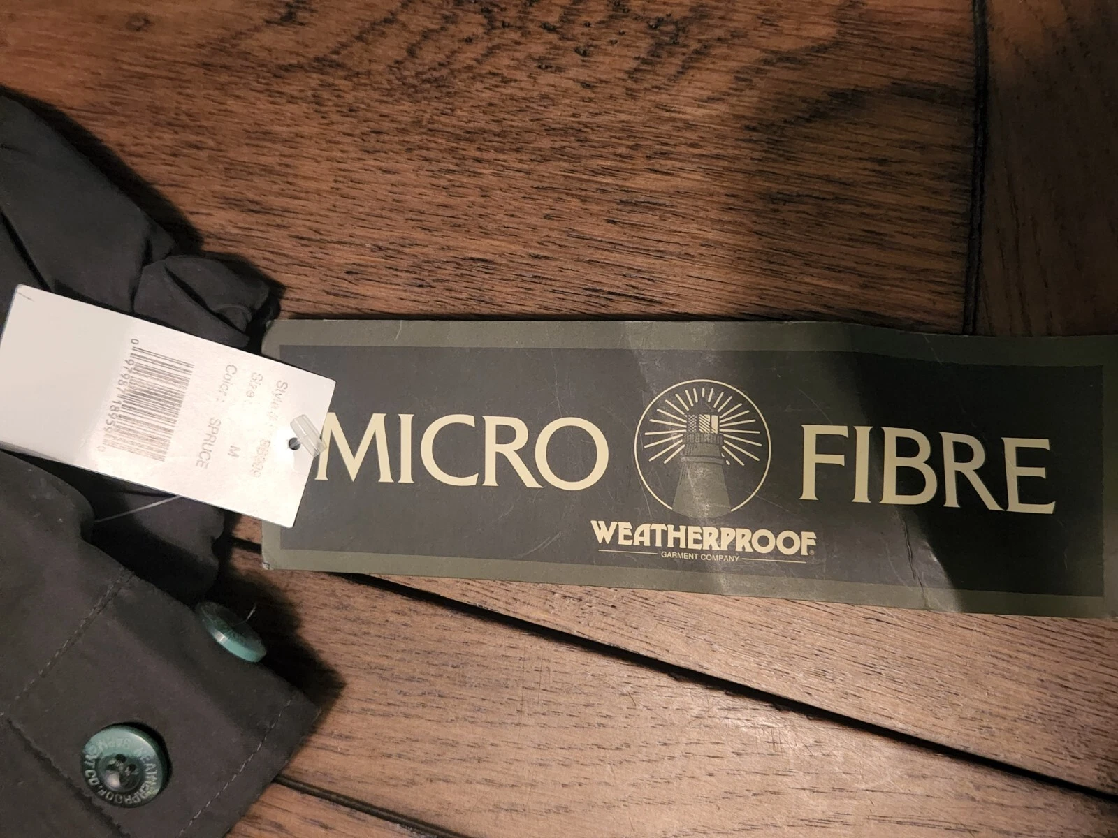 LOUIS VUITTON（LV） BoardWalk Hotel Casino WP Weatherproof Spruce Green Jacket (M) w Tags! Coat LV