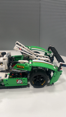 LEGO TECHNIC 24 Hours Race Car 42039 + Power Functions Automation