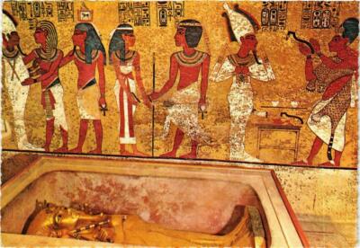 CPM Luxor   King's Valley   Mummy of Tut Ankh Amon and Coffin EGYPT (852780)