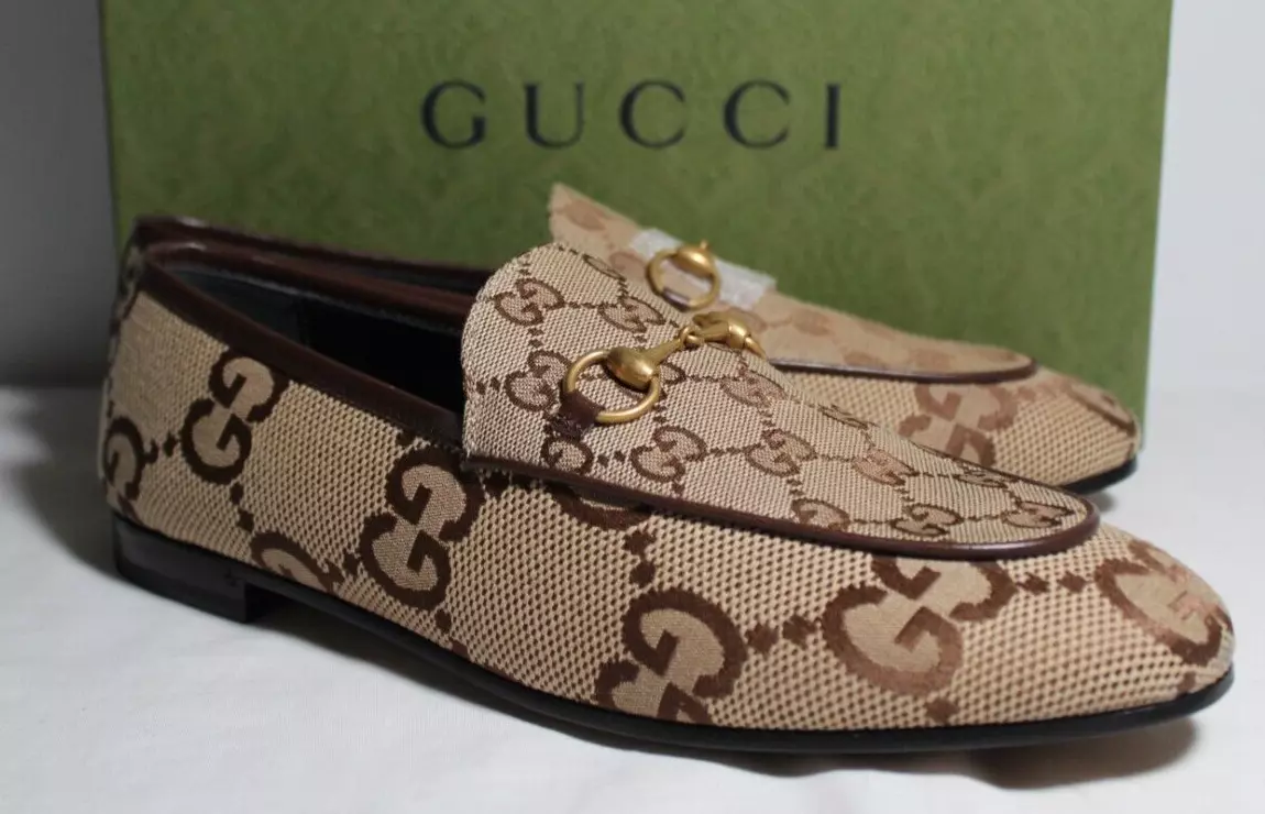 Mocassins plats Gucci Jumbo GG Supreme mocassin Horsebit 40,5 431467 neufs avec étiquette
