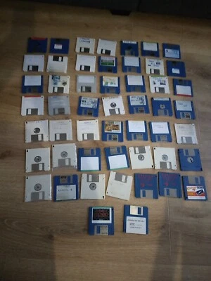 Atari Vintage Gros Lot 51 Jeux Disquette game:falcon/xenon/out Run/kick Off... - Photo 1/4