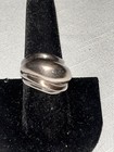 Vintage Sterling Silver Ribbed Dome Ring. Size 7.5 — photo 1