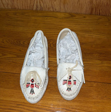 Minnetonka Moccasin Smooth White Leather Size 9