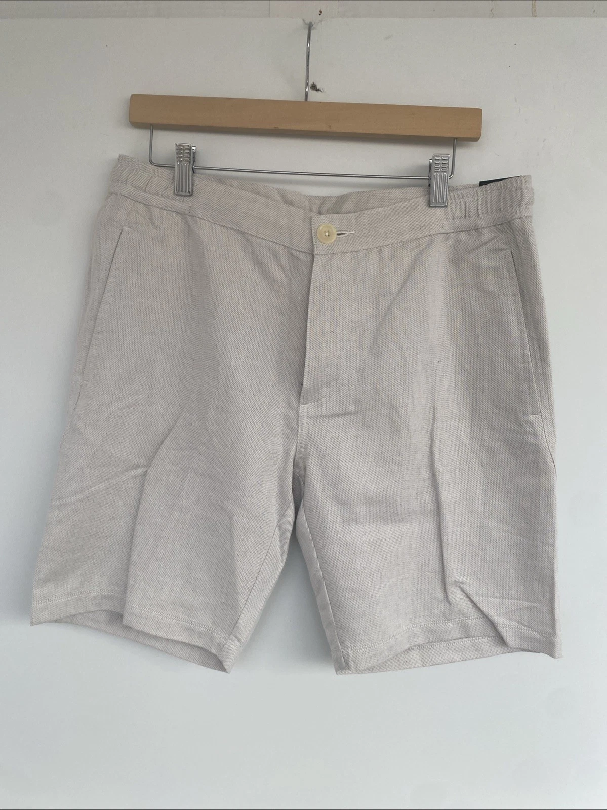 Good Man Brand Linen Blend 9” Shorts In White Size M
Opens in a new window or tab
