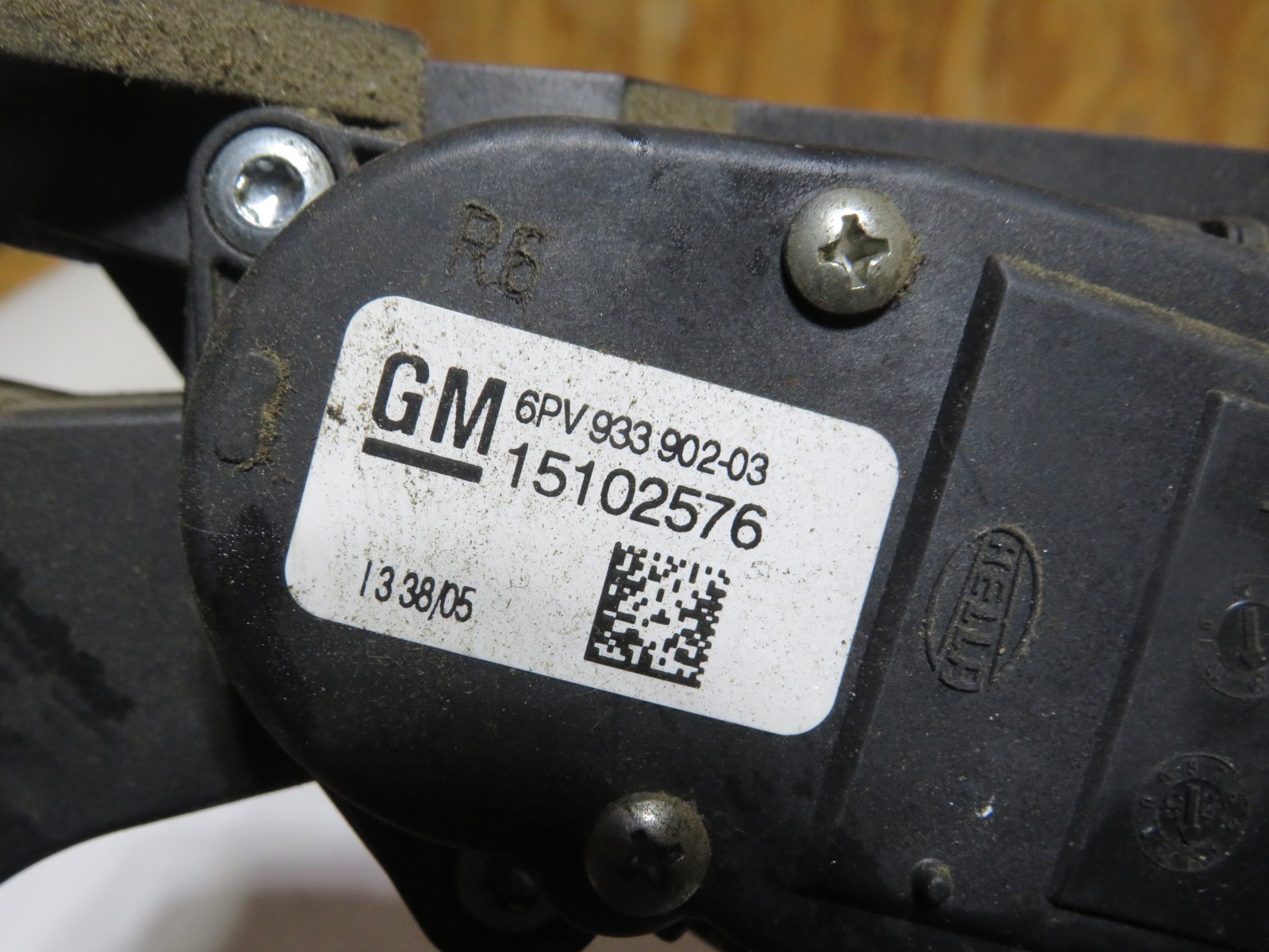 2006 2007 Chevy Duramax 3500 Van  Accelerator Gas Pedal thumbnail 7