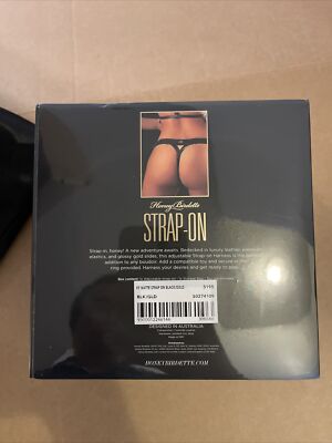 OUCH! OU207BLK Deluxe Silicone Strap-on 10