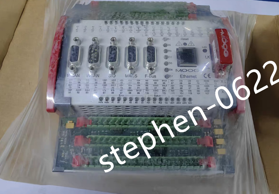 1PCS forMOOG D136-001-007 Controller Shipping DHL/FedEX