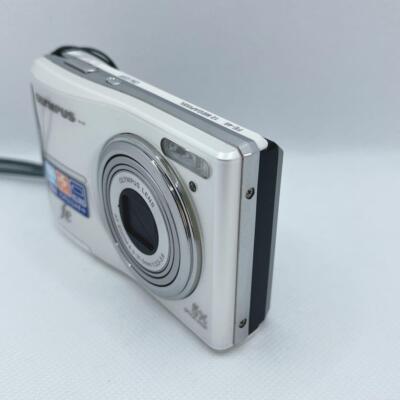 OLYMPUS fe FE-46 ホワイト 単3電池駆動