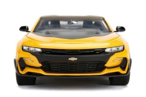 JADA THE LAST KNIGHT TRANSFORMERS 5 CAMARO BUMBLEBEE & MEDALLION 1:24 SCALE NEW - Picture 5 of 7