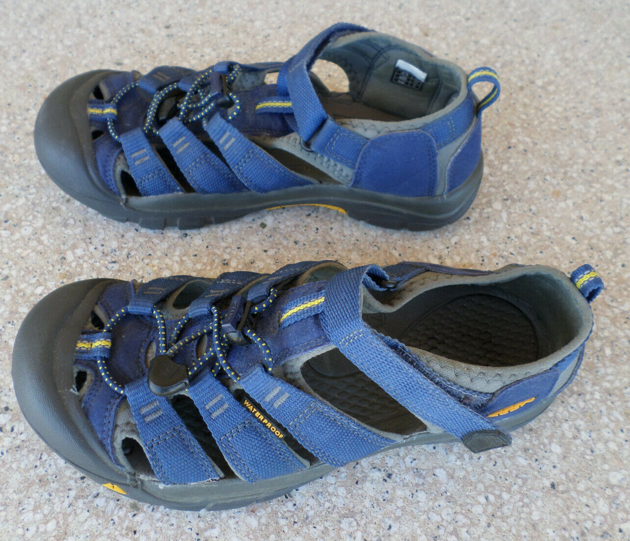 KEEN "Newport" sandali in nylon impermeabile blu uomo 6 (38 euro)
