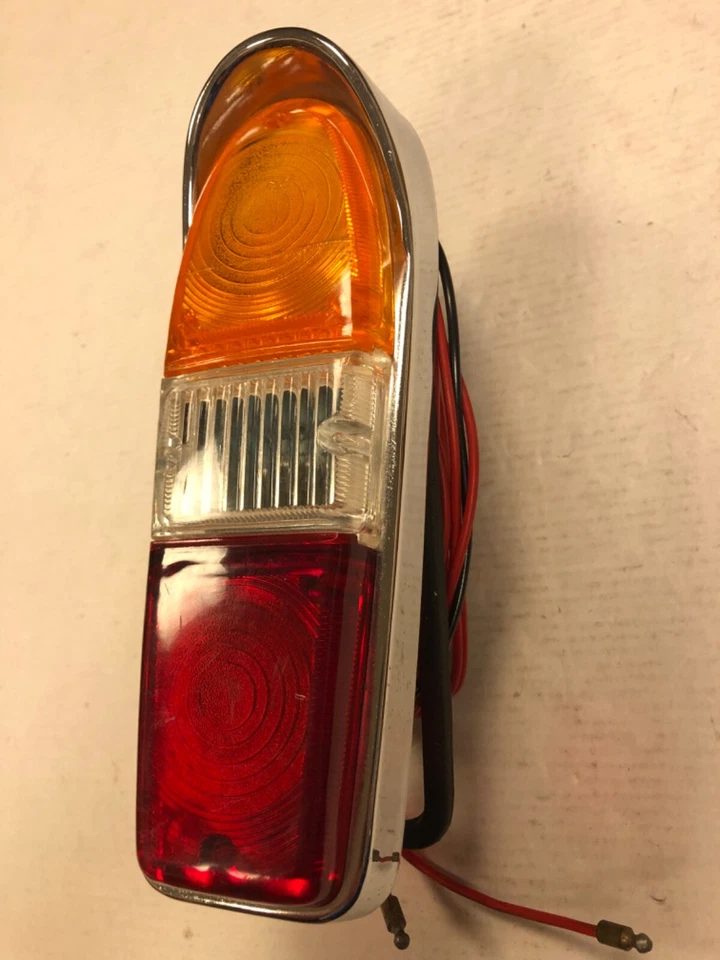 SUNBEAM RAPIER, HILLMAN MINX, CANTANTE GAZELLE — LÁMPARA TRASERA TIPO LUCAS L572 Foto 3 de 4