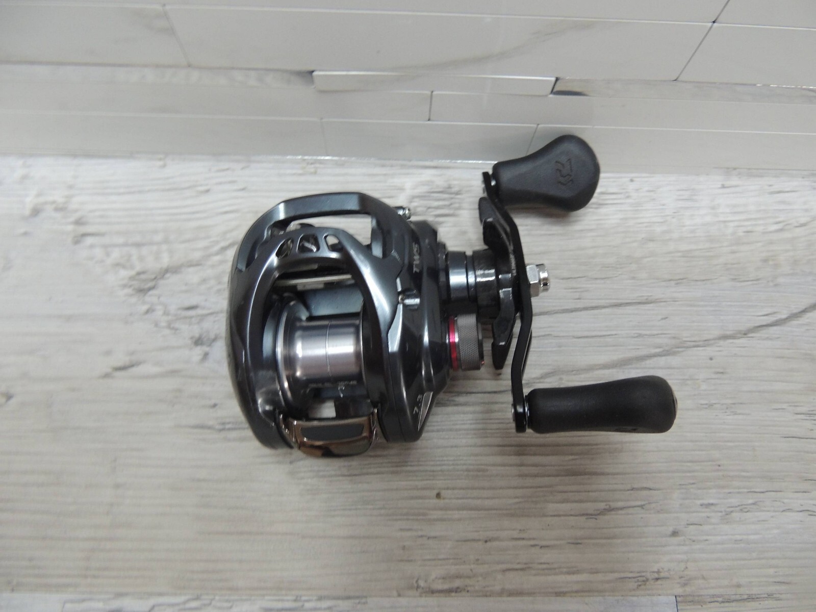 Daiwa Tatula SV Baitcast Reel 7.3:1 TASV103HS RH