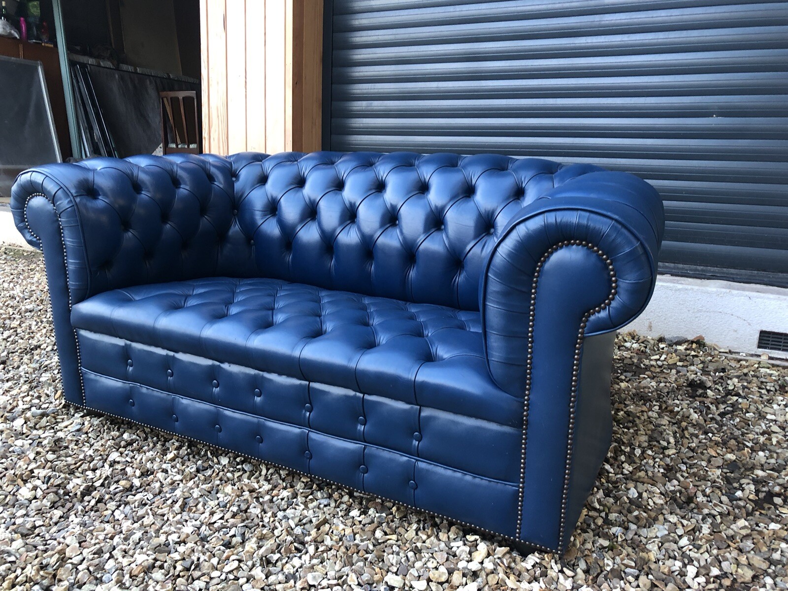 Rare Vintage Blue Chesterfield Antique Full Leather Buttoned Love Sofa