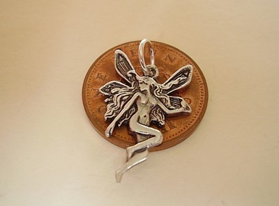 SCHÖNE ''FEE '' STERLINGSILBER CHARM CHARMS