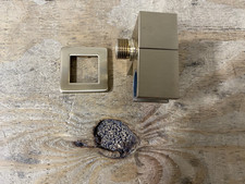 Delta RP103707CZ Modern Hand Shower Mount, Champagne Bronze READ 