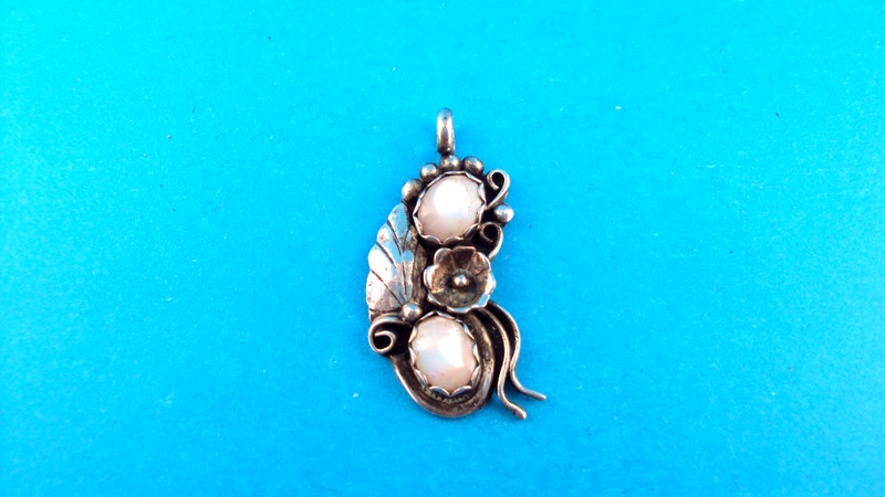 VINTAGE NATIVE AMERICAN STERLING SILVER MOTHER OF PEARL PENDANT--SIGNED