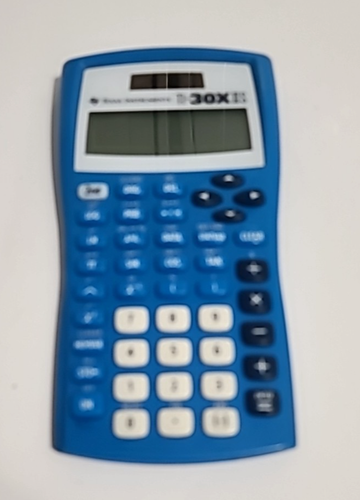 3 Calculator Lot: 2 Texas Instrument TI-30X IIS & 1 Casio FX-300S VPAM WORKING - Picture 5 of 10