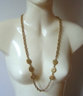 Vintage Sautoir Halskette signiert CHANEL Metall vergoldet