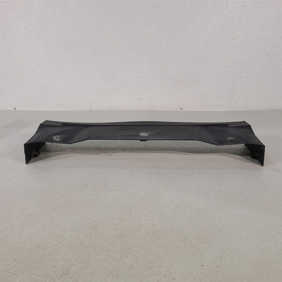 05-07 Corvette C6 admisión delantera conducto de aire protector contra salpicaduras 10381295 Aa7387 Foto 2 de 4