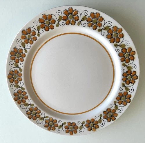 Vtg Mikasa Mediterrania Anita 4092 Japan Stoneware Floral Serving Chop Plate 10”