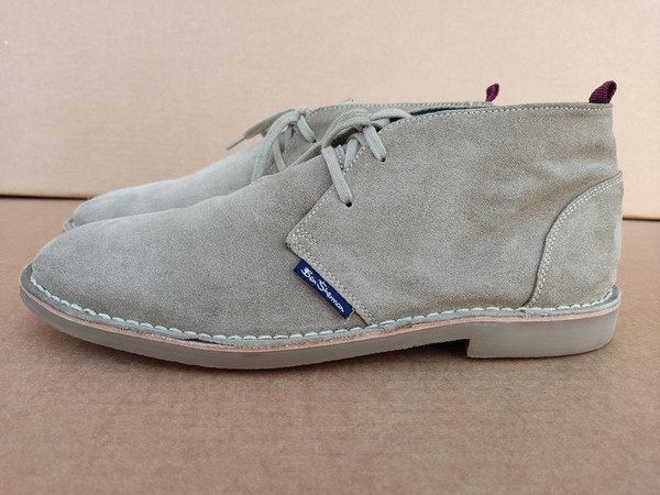 Men Ben Sherman Boots Grey Suede 43