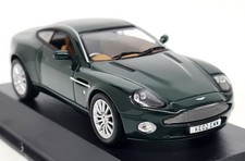 Minichamps 1:43 Aston Martin V12 Vanquish 2002 Green Diecast Model  Car