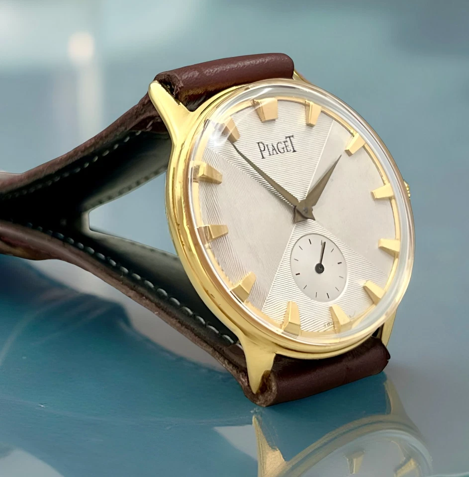 VTG PIAGET TWO TONE DIAL 36,5mm Ø TEXTURED DIAL GOLD PLATED CASE FROM 1940 - Image 2 of 4