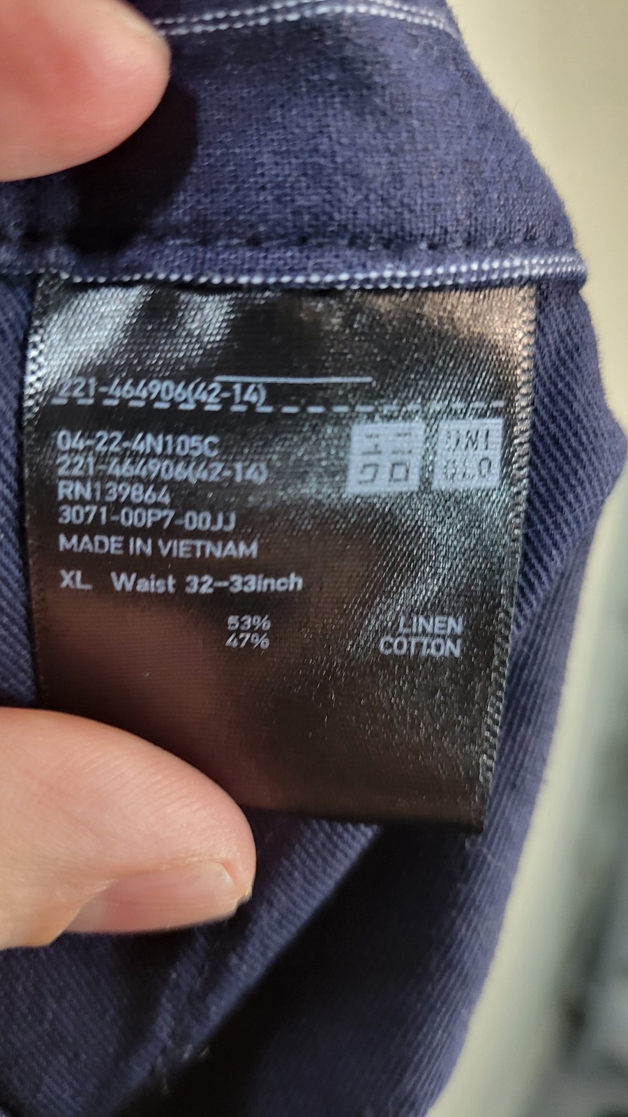 UNIQLO Navy Pinstripe Linen Blend Cropped Pants XL 32-33 Elastic Waist thumbnail 2
