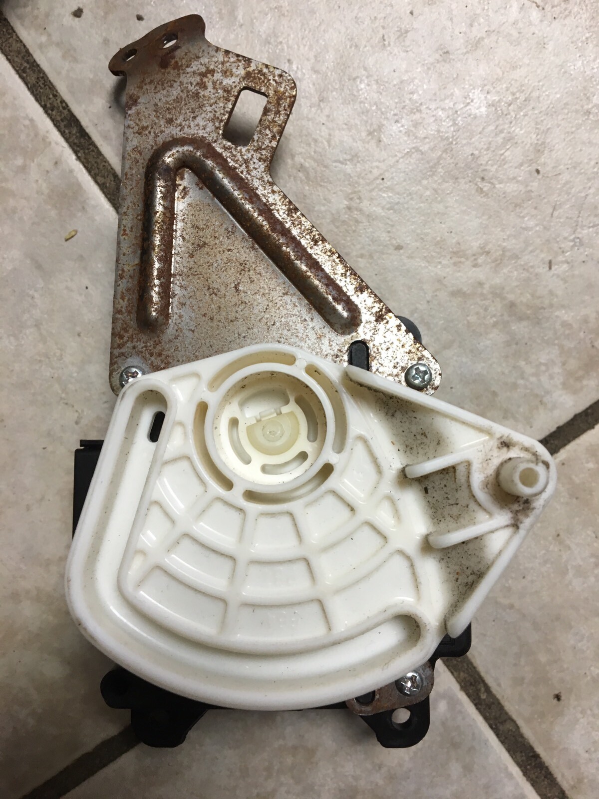 0611 Civic A/C heating air mixture blend door actuator motor