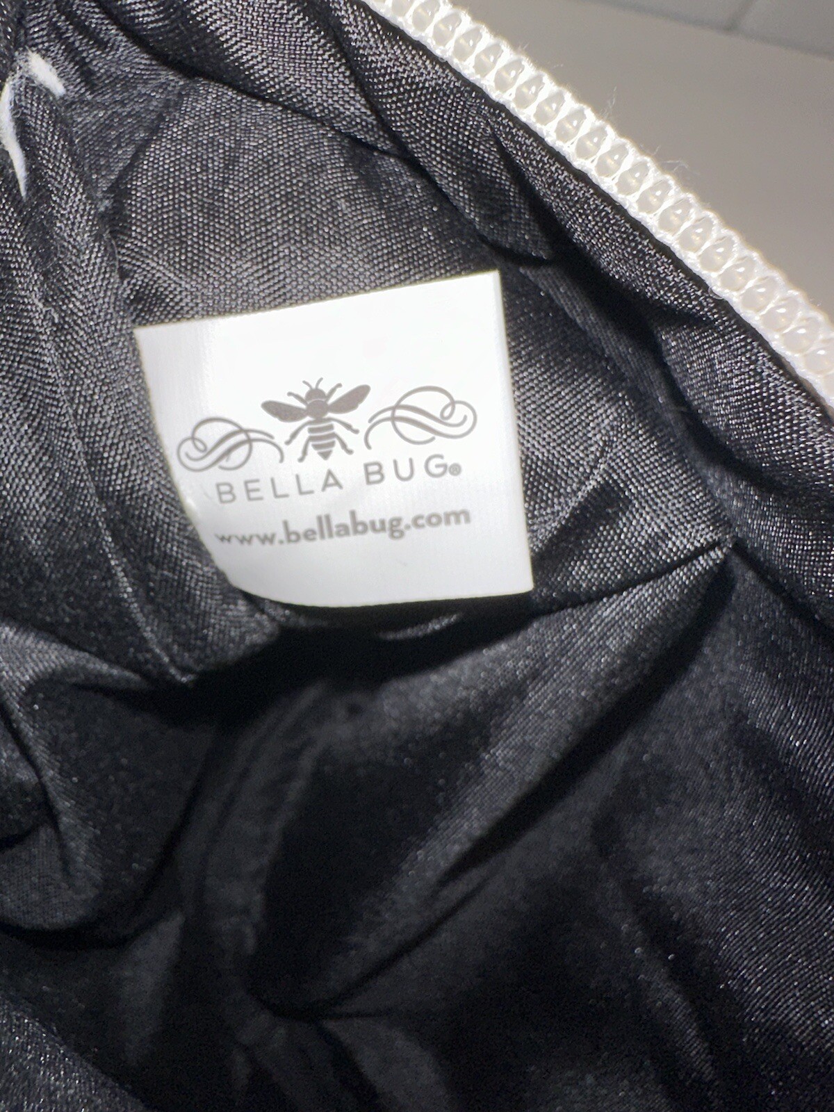 Bella Bug Rooster Wristlet - Fun Pattern - image 3