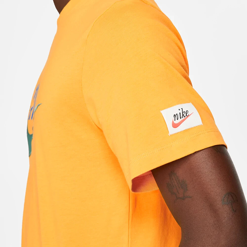 Nike Sportswear Graphic Heritage Logo (Mens Size S) Shirt Tee DJ1387